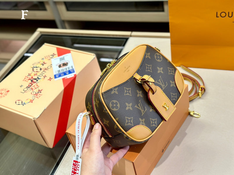 LO - LV Bags - 15035