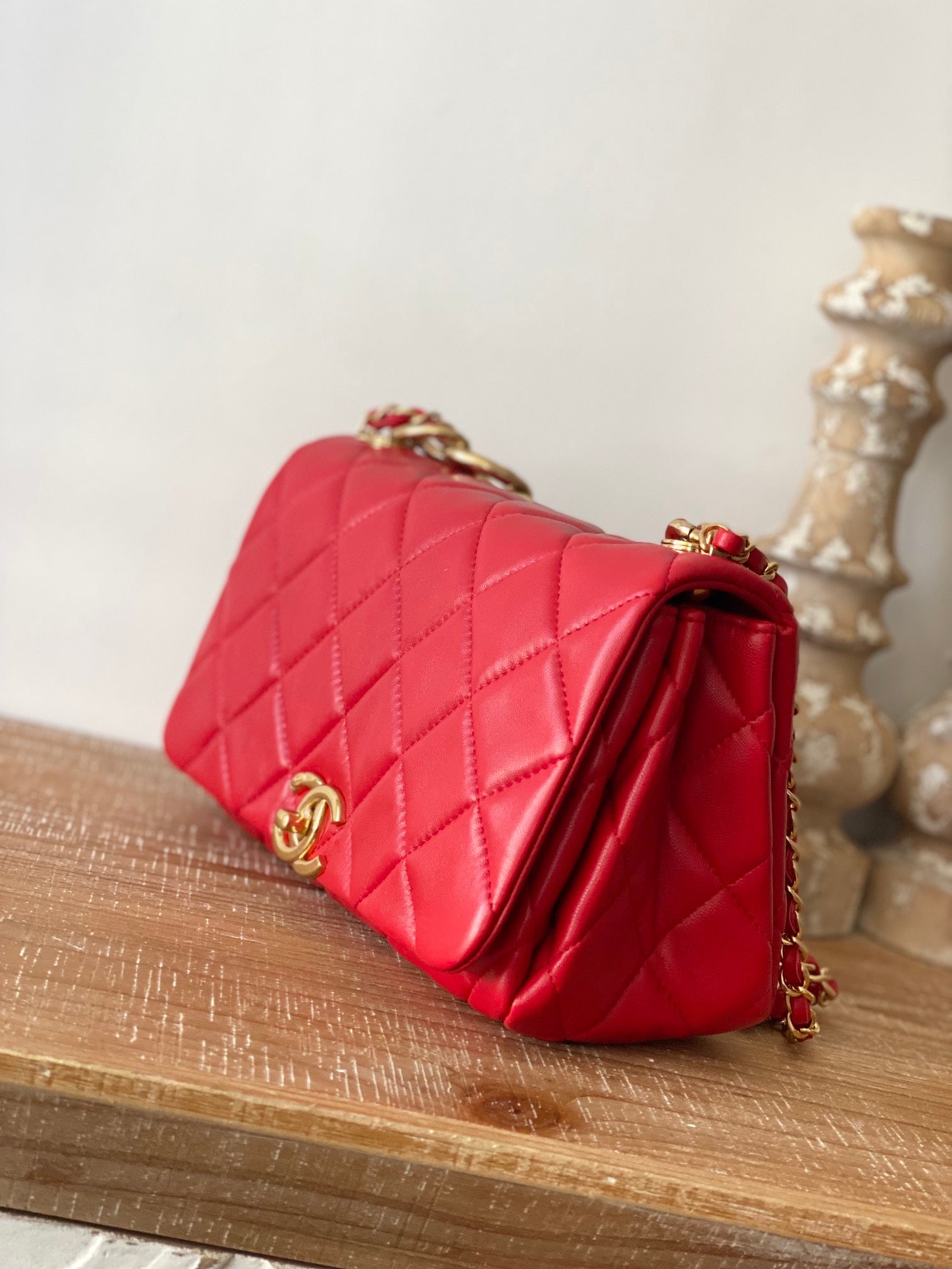 CHL - Large Flap Red Bag For Women 23LO/9in