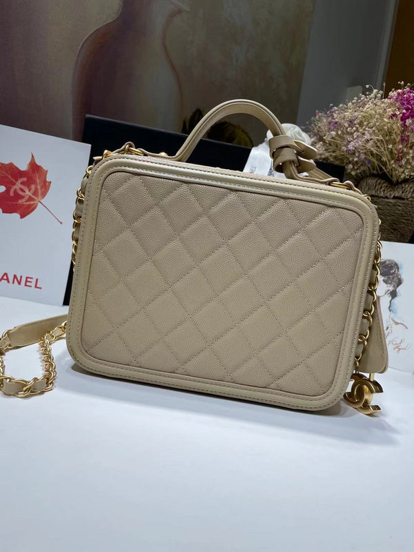 Lusso Official -  CHL BAGS  - 709