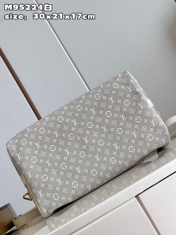 LO - LV Bags - 15337