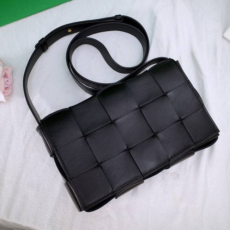 B-VENETA STYLISH HANBAGS FOR WOMEN - 132