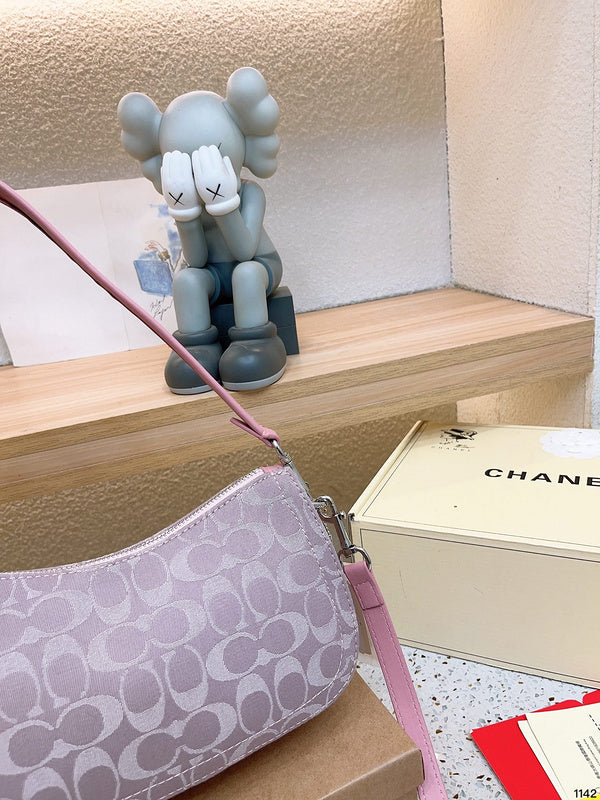 LO - CCH Bags - 029