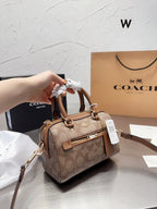 LO - CCH Bags - 381