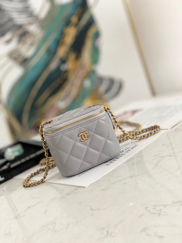 LO - CHL Bags - 3687
