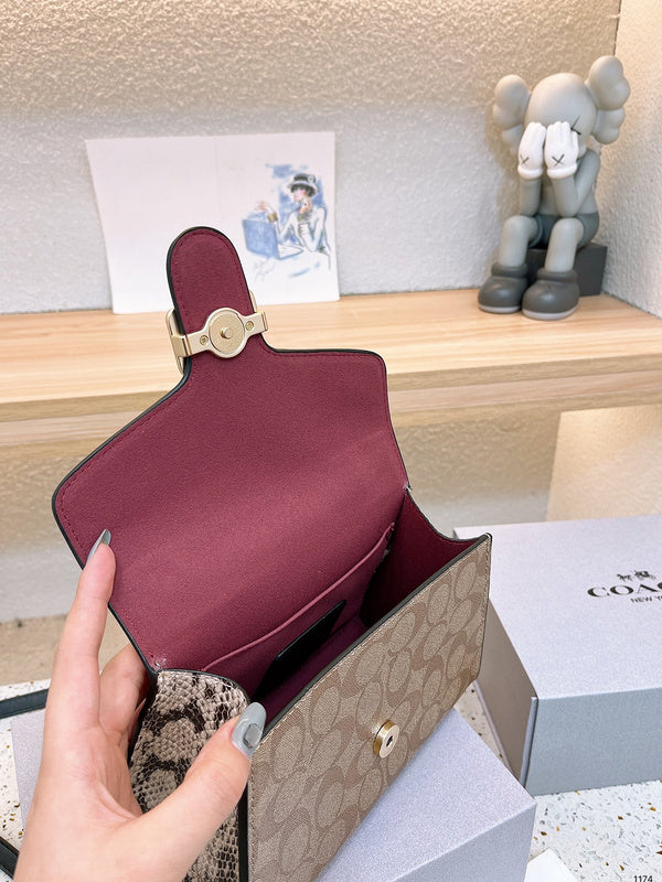 LO - CCH Bags - 335