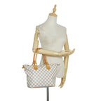 LO-LV bags 2010