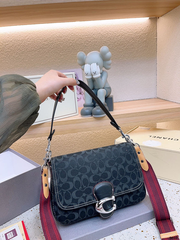 LO - CCH Bags - 161