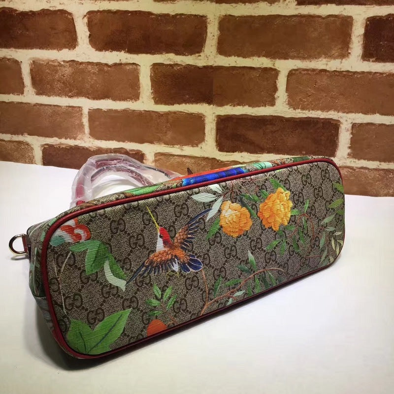 LO - GCC Bags - 1230