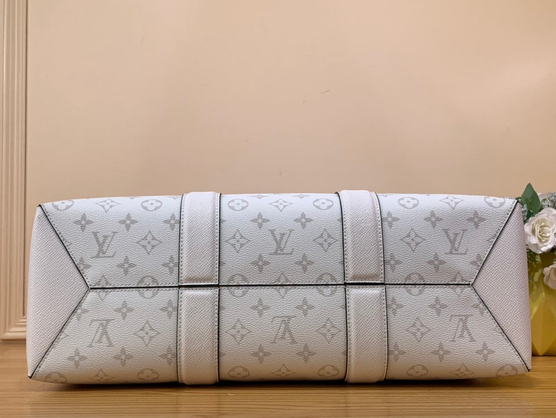 LO - LV Bags - 15429