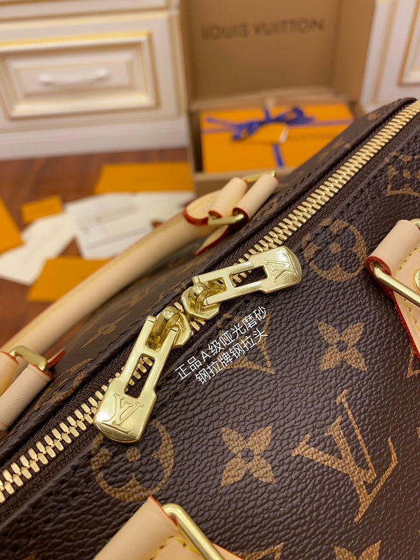 LO - LV Bags - 16196