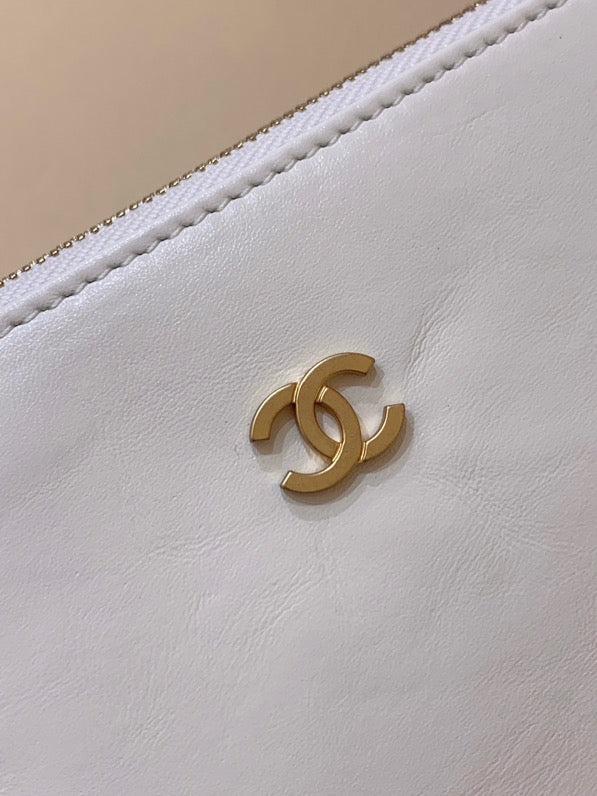 CHL -  22 Handbag White For Women 14.4in/37LO AS3261 B08038 10601