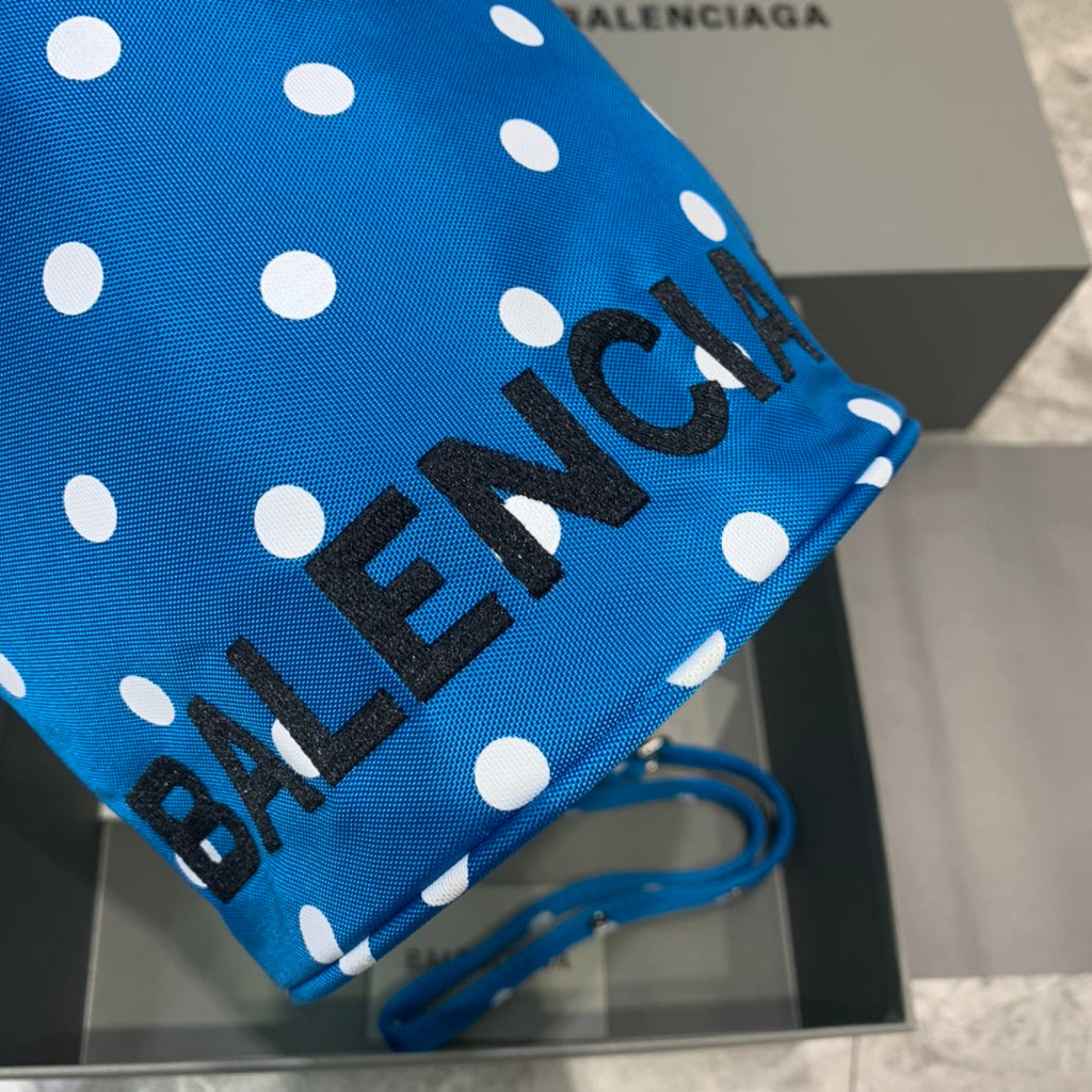 BLN-Ciaga Le Cagole Medium Bucket Bag In Blue, For Women,  Bags 17.6in/45LO