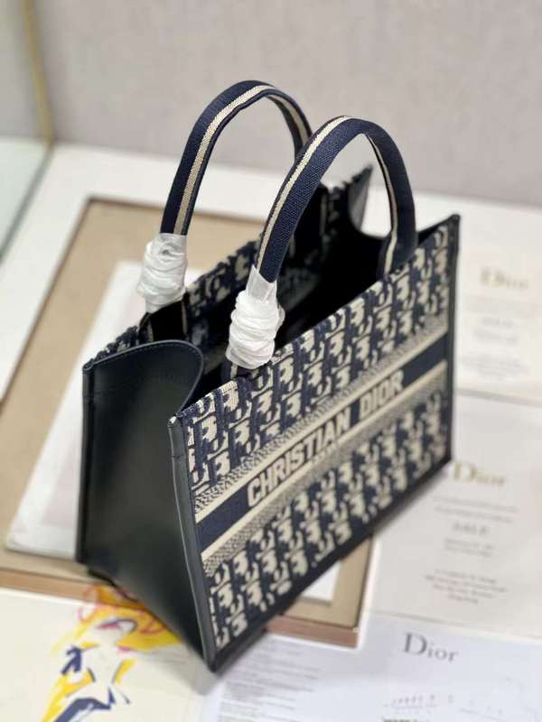 LO - DYOR   BAGS FOR WOMEN - FASHION LUXURY BAGS 029