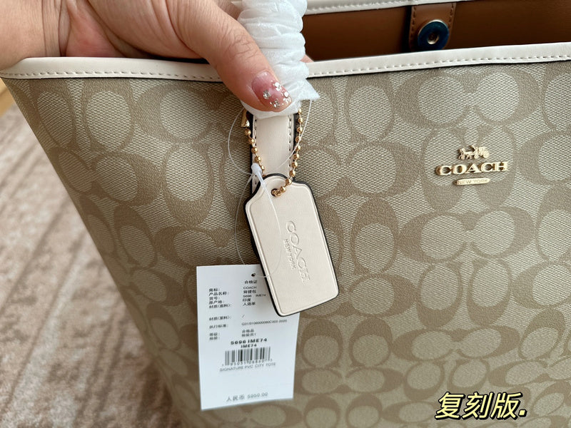 LO - CCH Bags - 415