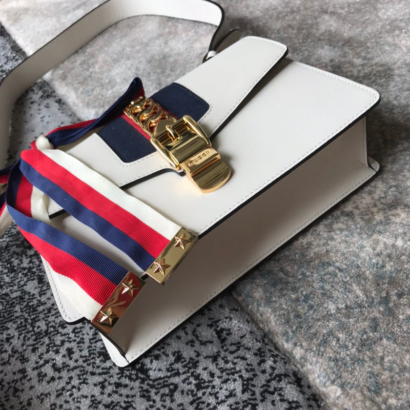 LO - GCC Bags - 6373