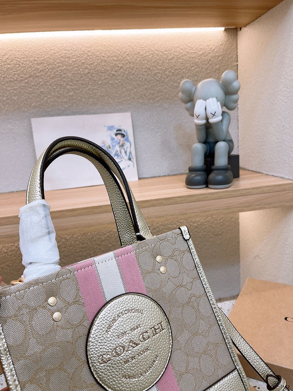 LO - CCH Bags - 397