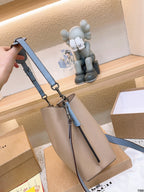 LO - CCH Bags - 099