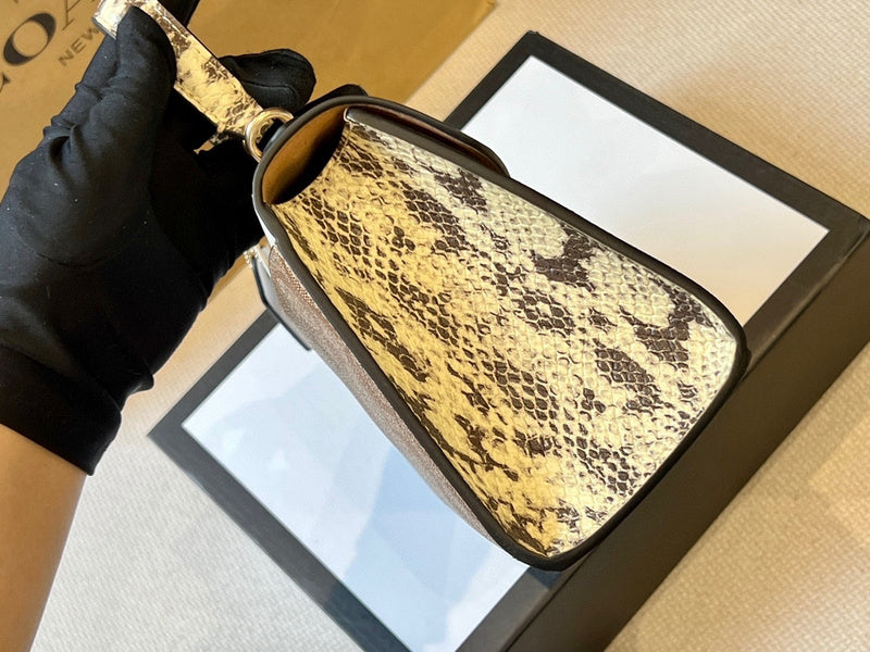 LO - CCH Bags - 284