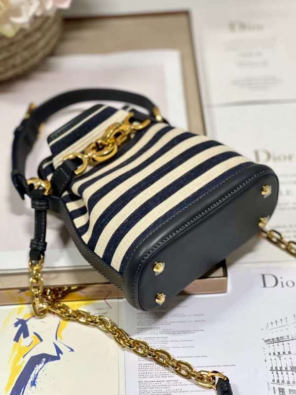 LO - DYOR   BAGS FOR WOMEN - FASHION LUXURY BAGS 025