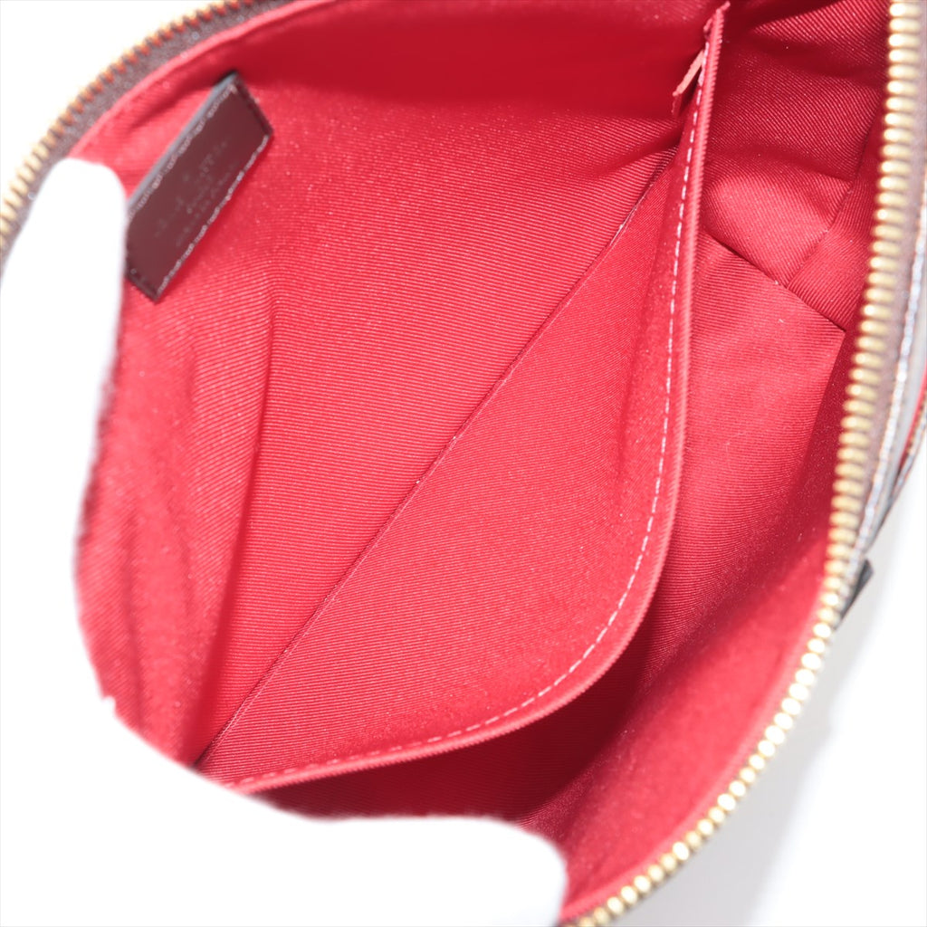 LO-LV bags 1906