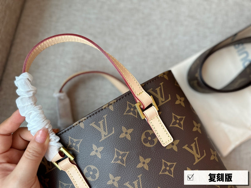 LO - LV Bags - 15079
