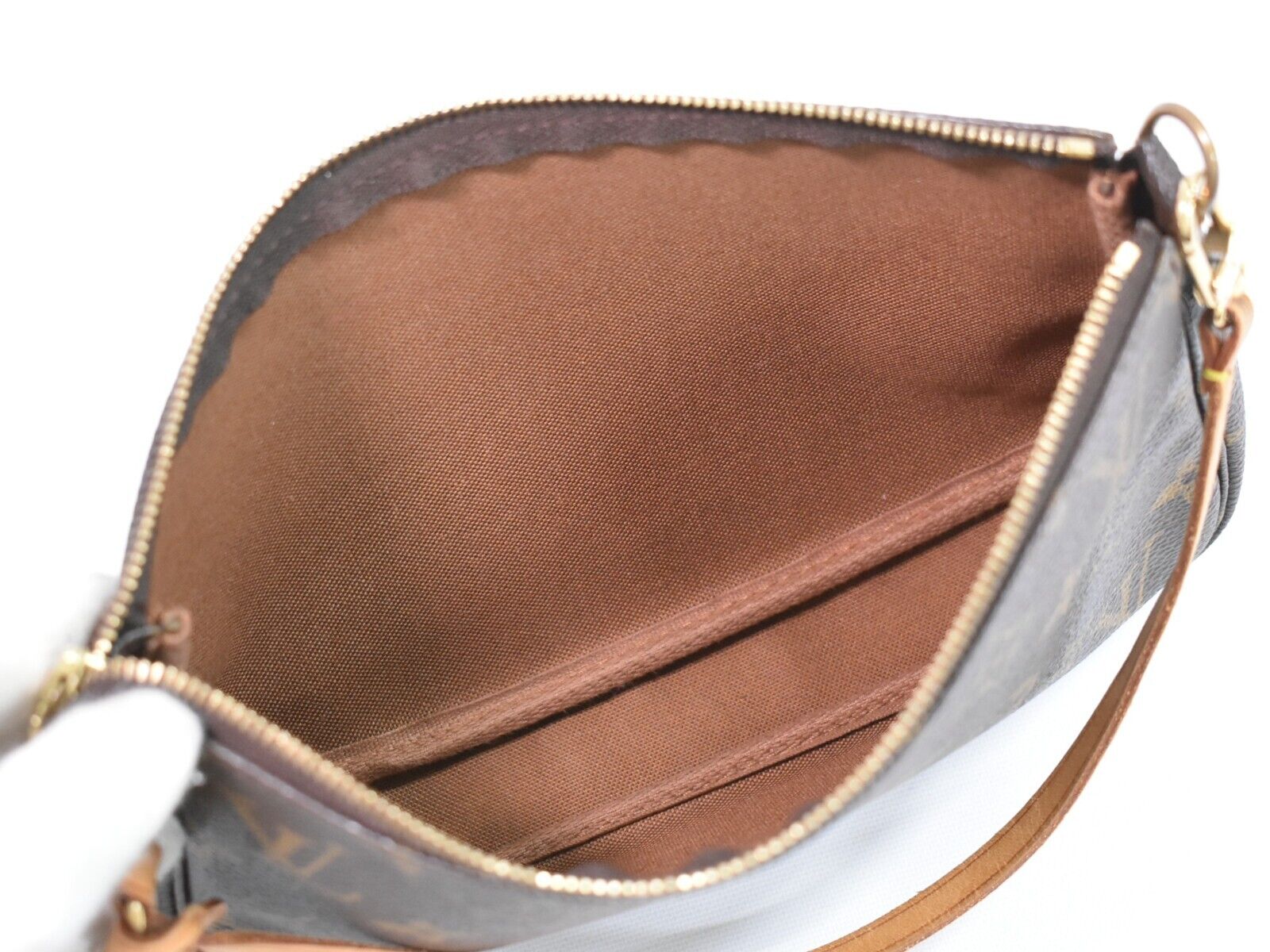 LO-LV bags 834