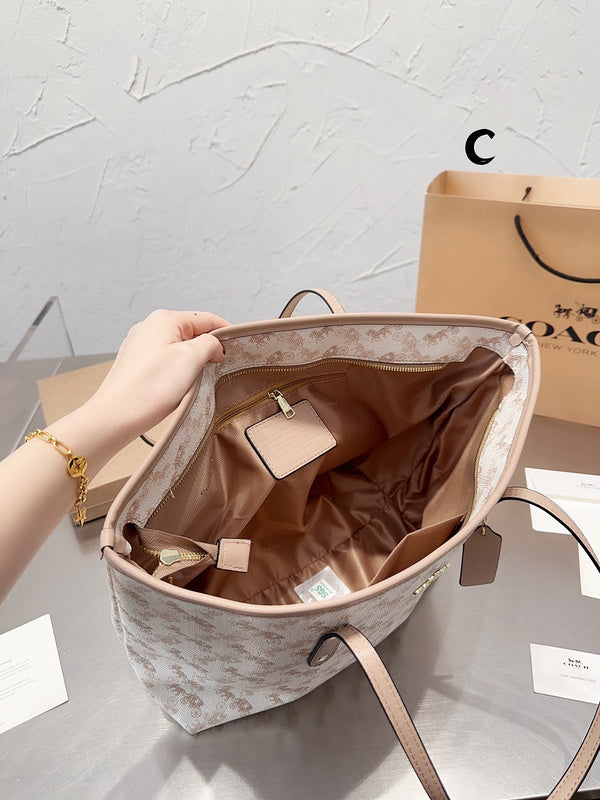LO - CCH Bags - 154