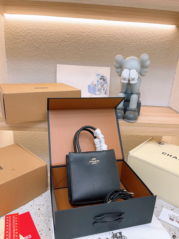 LO - CCH Bags - 090