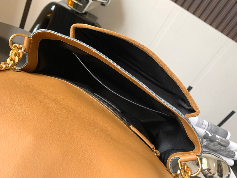 BB - YSL Bag - 3645