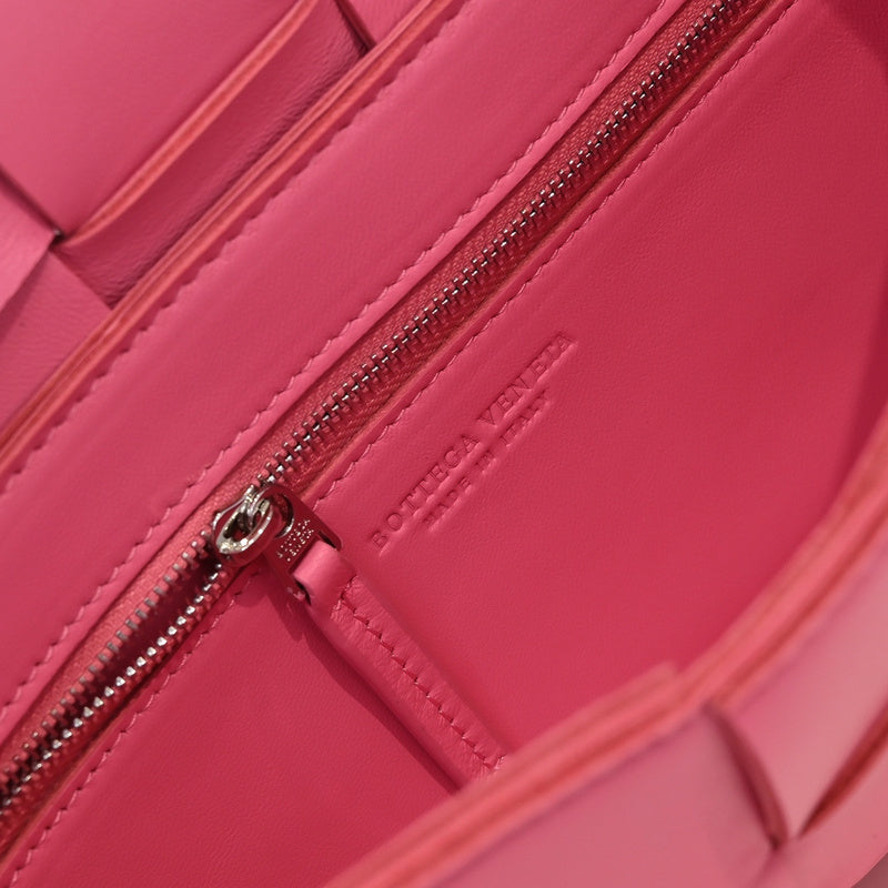 LO - BV Bags - 110