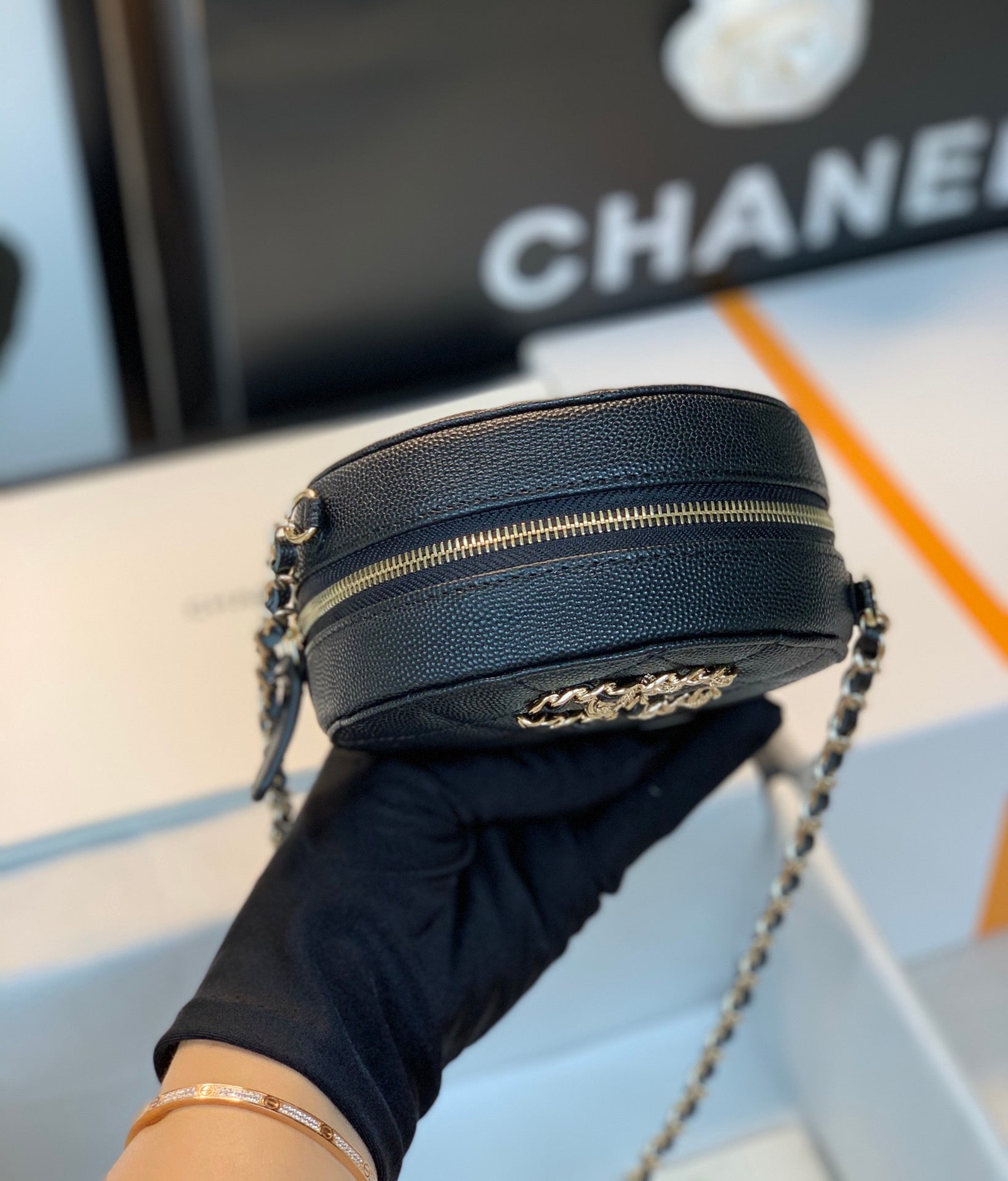 CHL - Round Bag Crossbody  Black For Women 4.7in/12LO