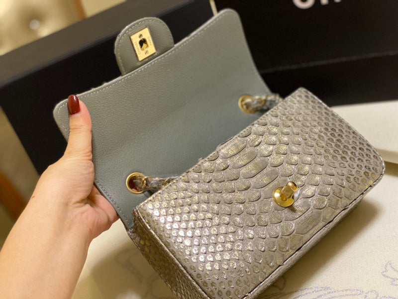 LO - CHL  BAGS FOR WOMEN - FASHION LUXURY BAGS -1997