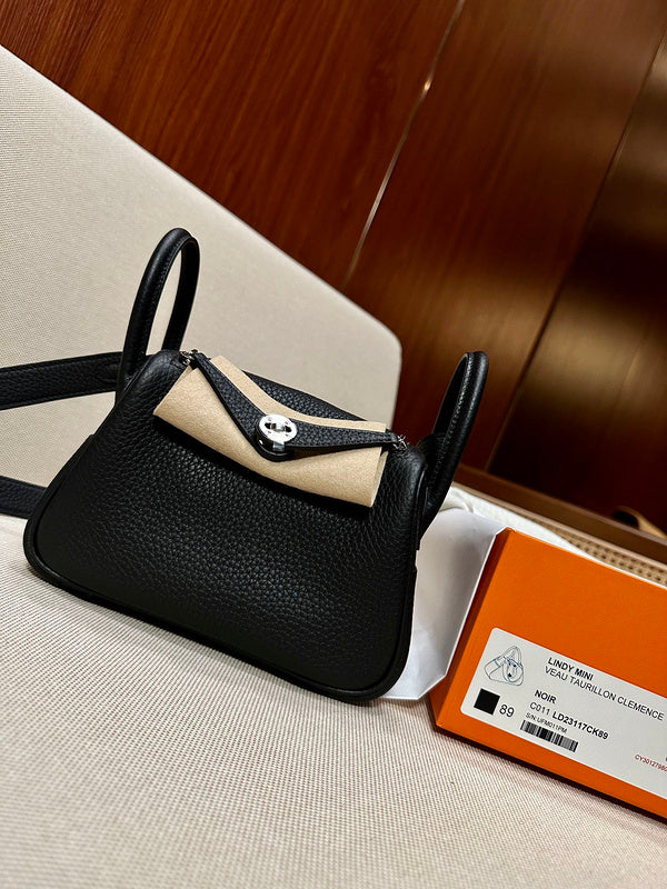 LO - HMS Luxury Bags - 977