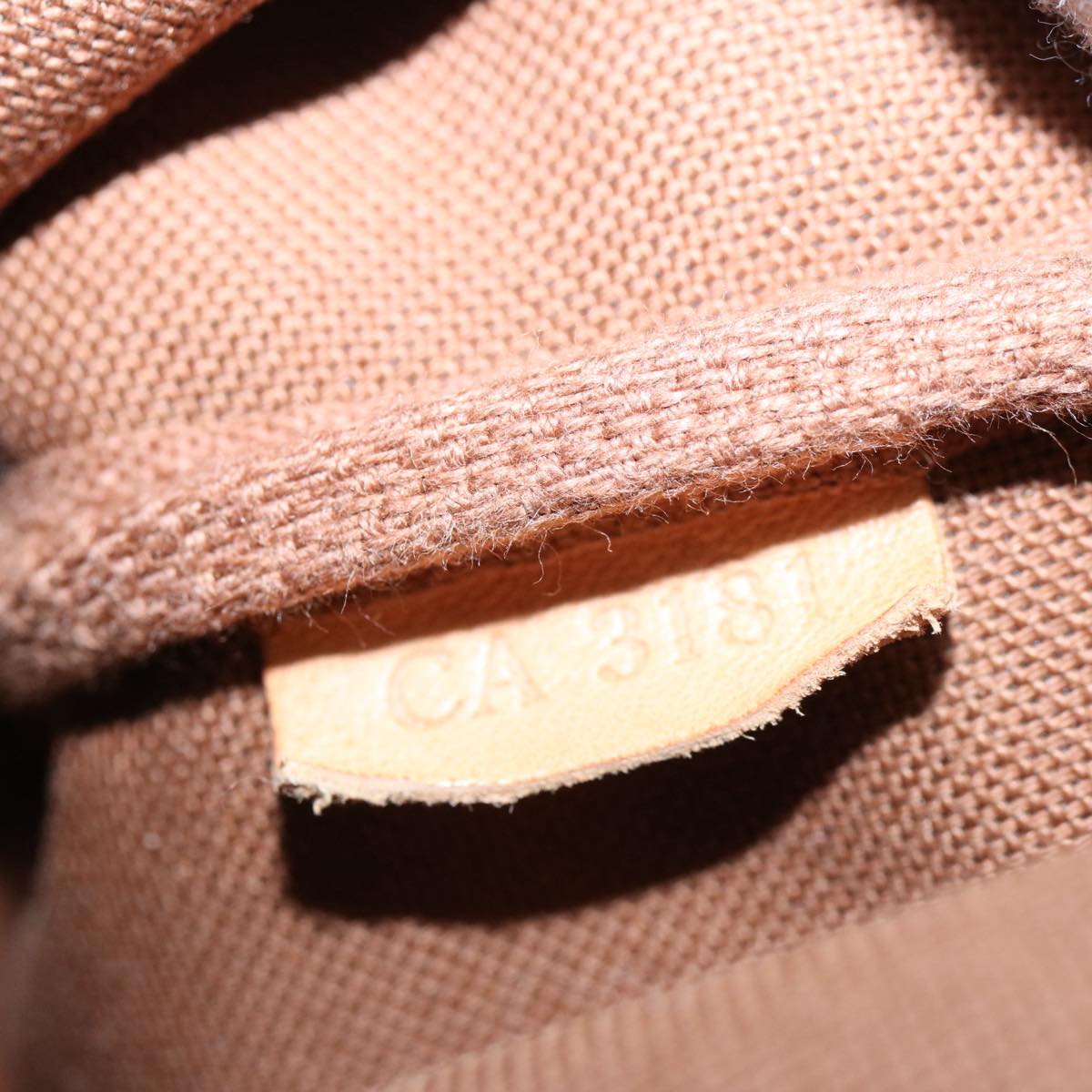 LO-LV bags 249