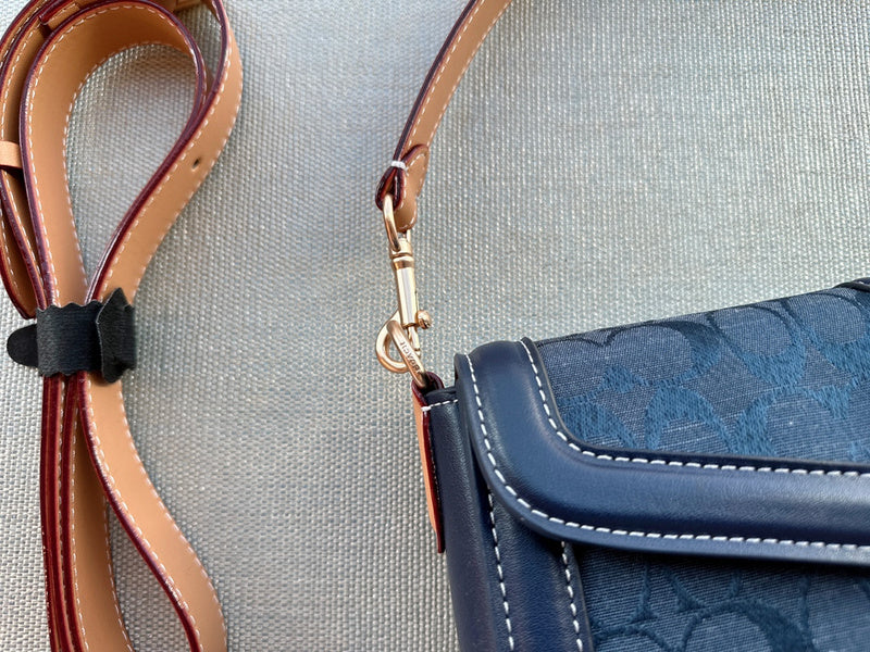 LO - CCH Bags - 325