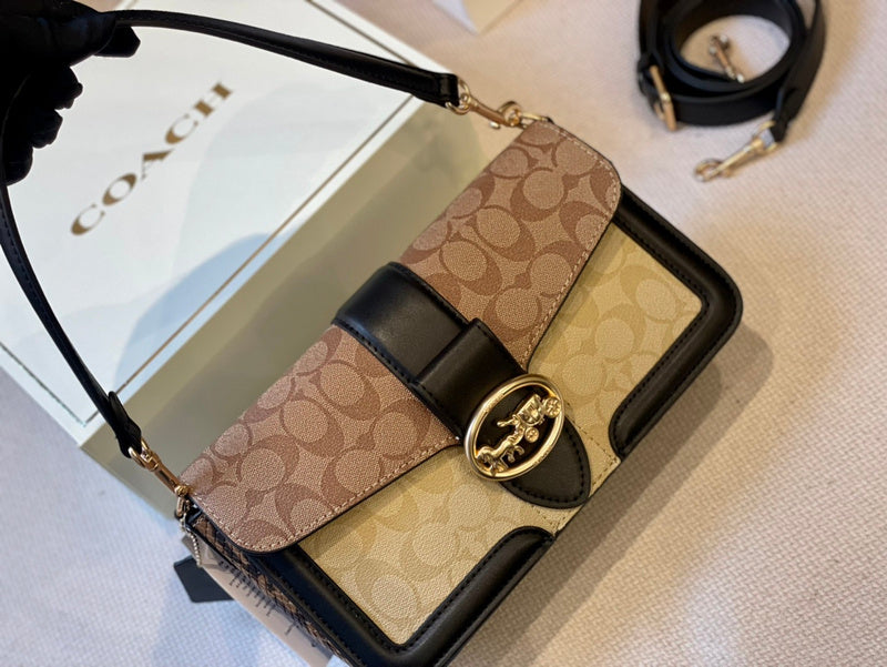 LO - CCH Bags - 233