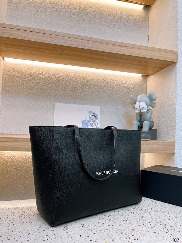 LO - BGA Bags - 1572