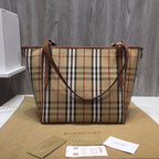 B-Berry - BB  The Small Canter Horseferry Check Tote Brown For Women, Women’s Bags 11.6in/29.5LO