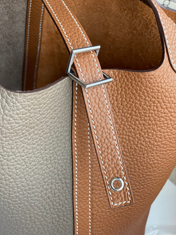 LO - HMS Luxury Bags - 570
