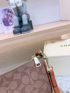 LO - CCH Bags - 024