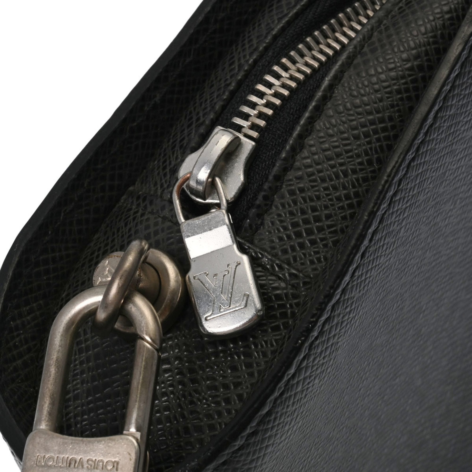 LO-LV bags 338