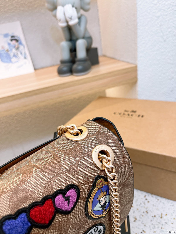 LO - CCH Bags - 301