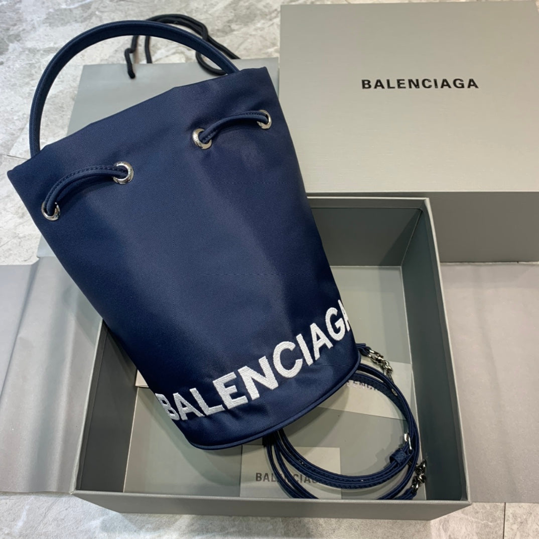 BLN-Ciaga Le Cagole Medium Bucket Bag In Dark Blue, For Women,  Bags 17.6in/45LO