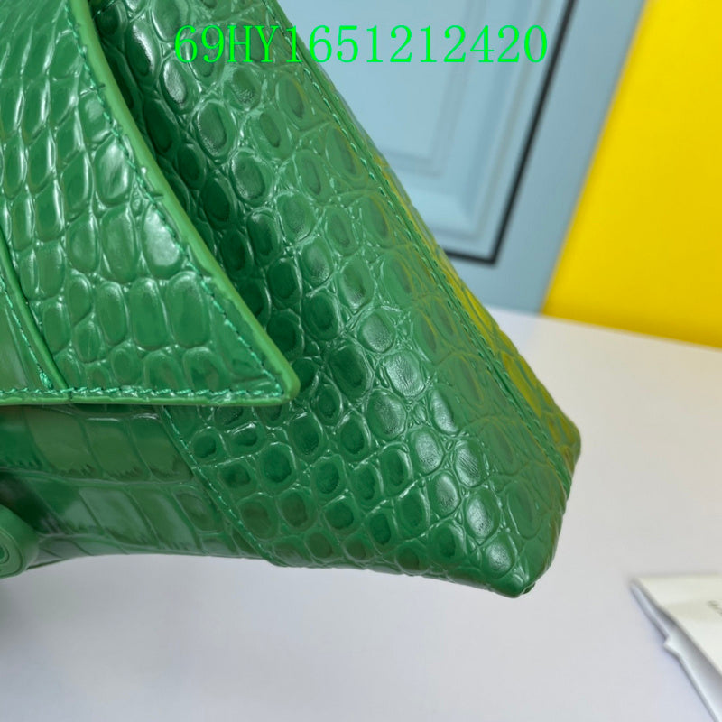 LO - BGA Bags - 1957