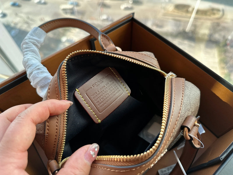 LO - CCH Bags - 359