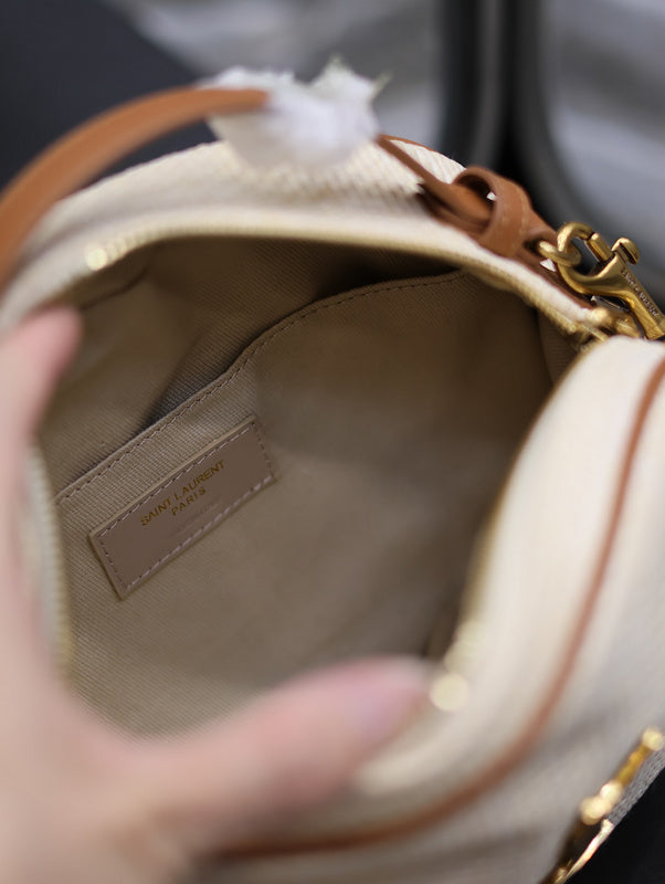 BB - YSL Bag - 1815