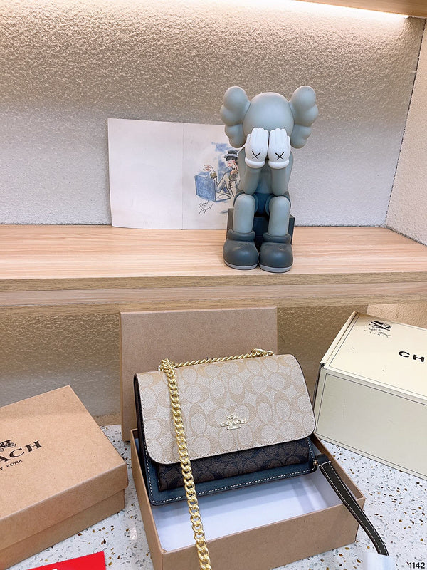 LO - CCH Bags - 072