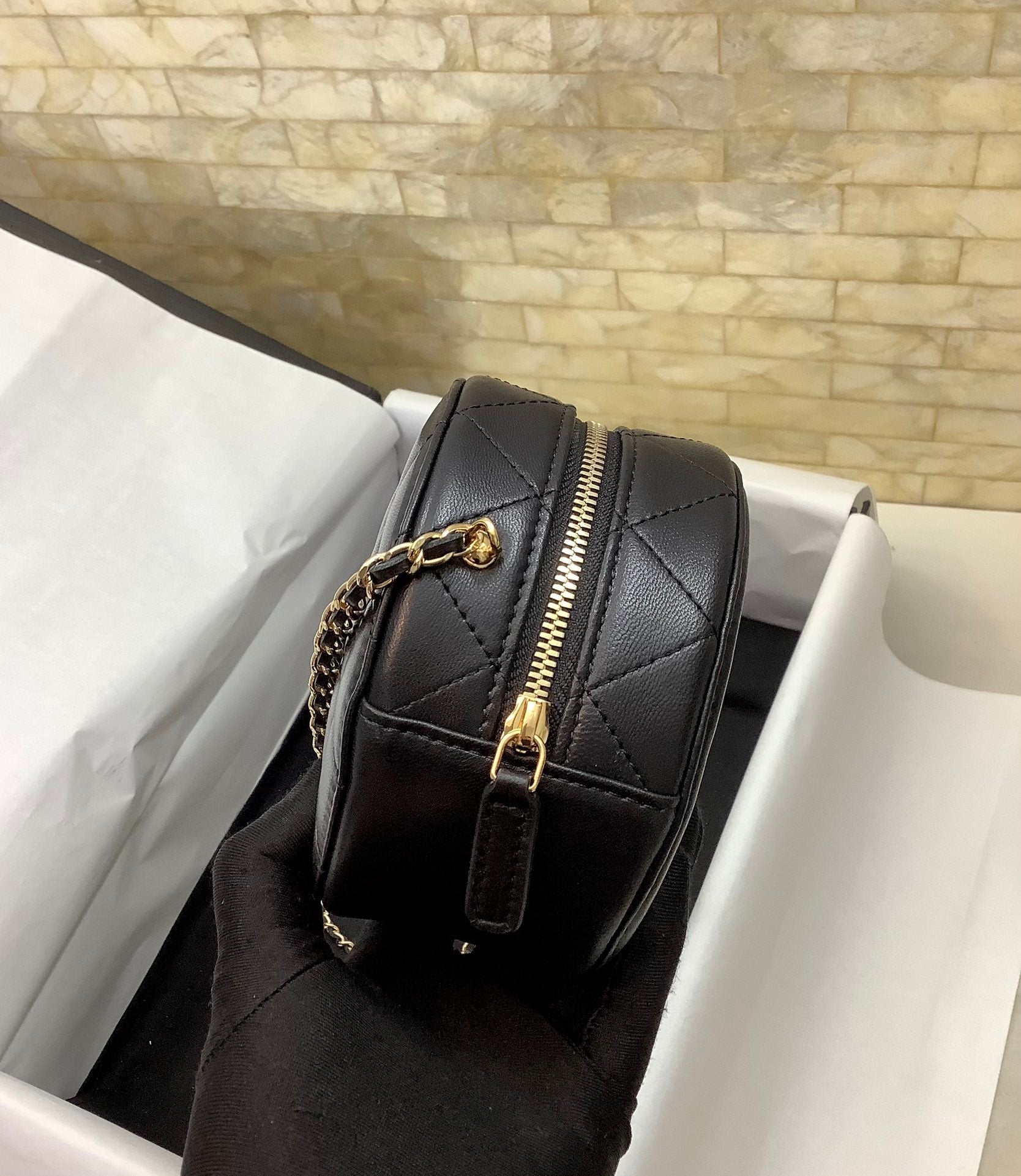CHL - Round Sling Bag Gold Toned For Women 4.7in/12LO