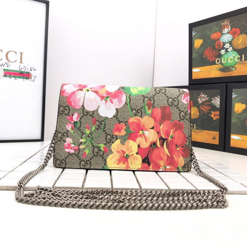 LO - GCC Bags - 2568