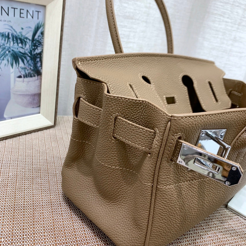 LO - HMS Luxury Bags - 577